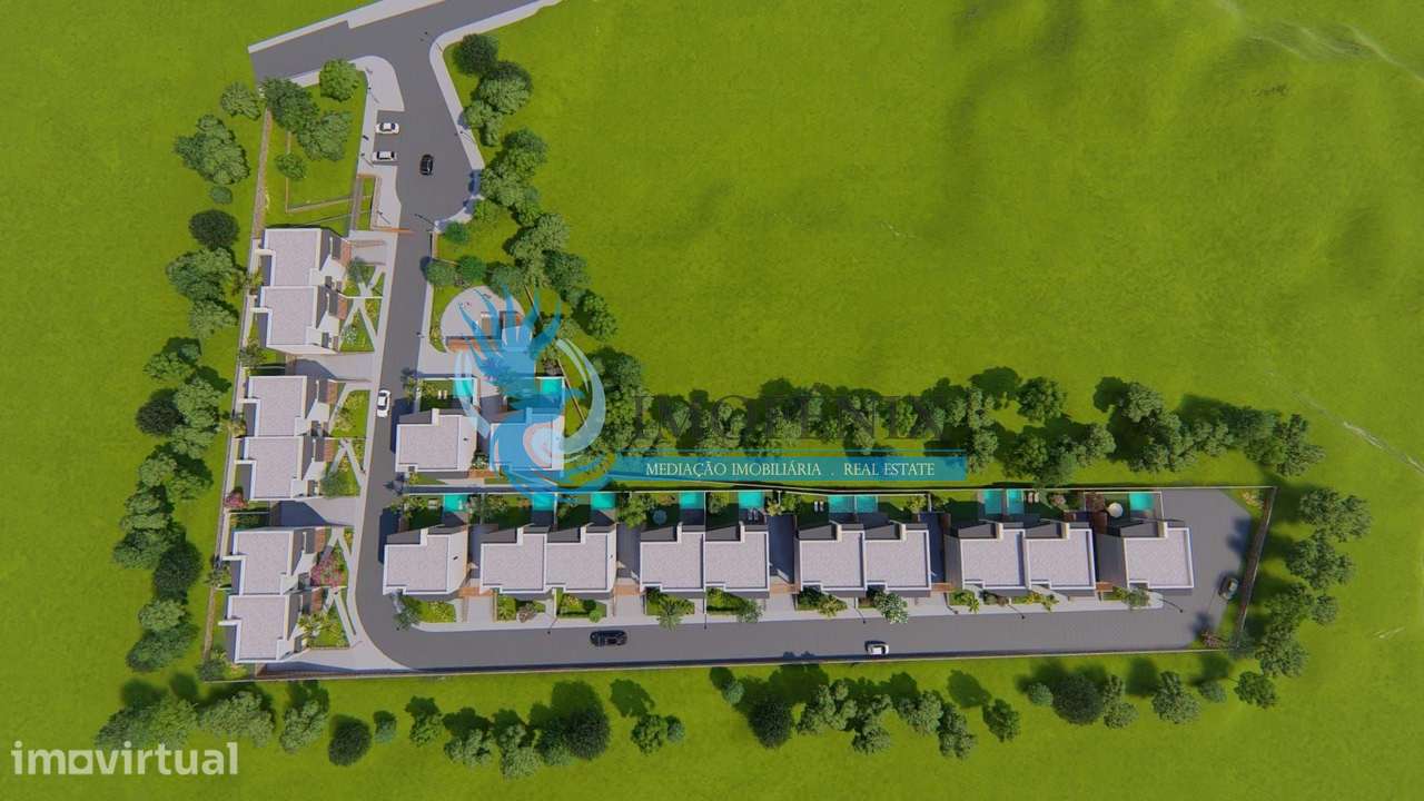 Moradia T3+1 em construção com piscina e garagem localizada nas Ferrei - Grande imagem: 3/18