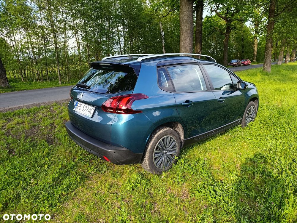 Peugeot 2008 - 8