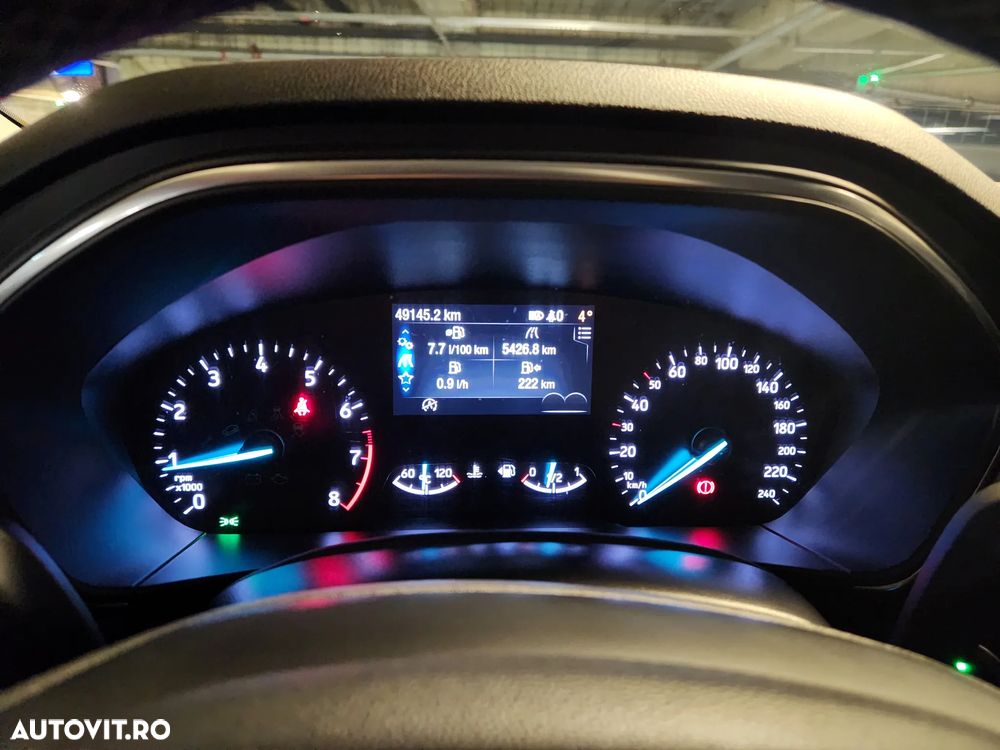 Ford Focus 1.0 EcoBoost Titanium - 9