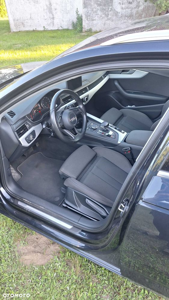 Audi A4 Avant - 5