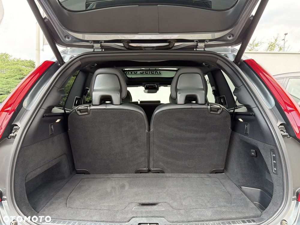 Volvo XC 90 - 36
