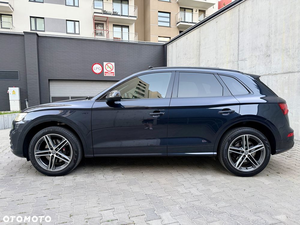 Audi SQ5 - 5