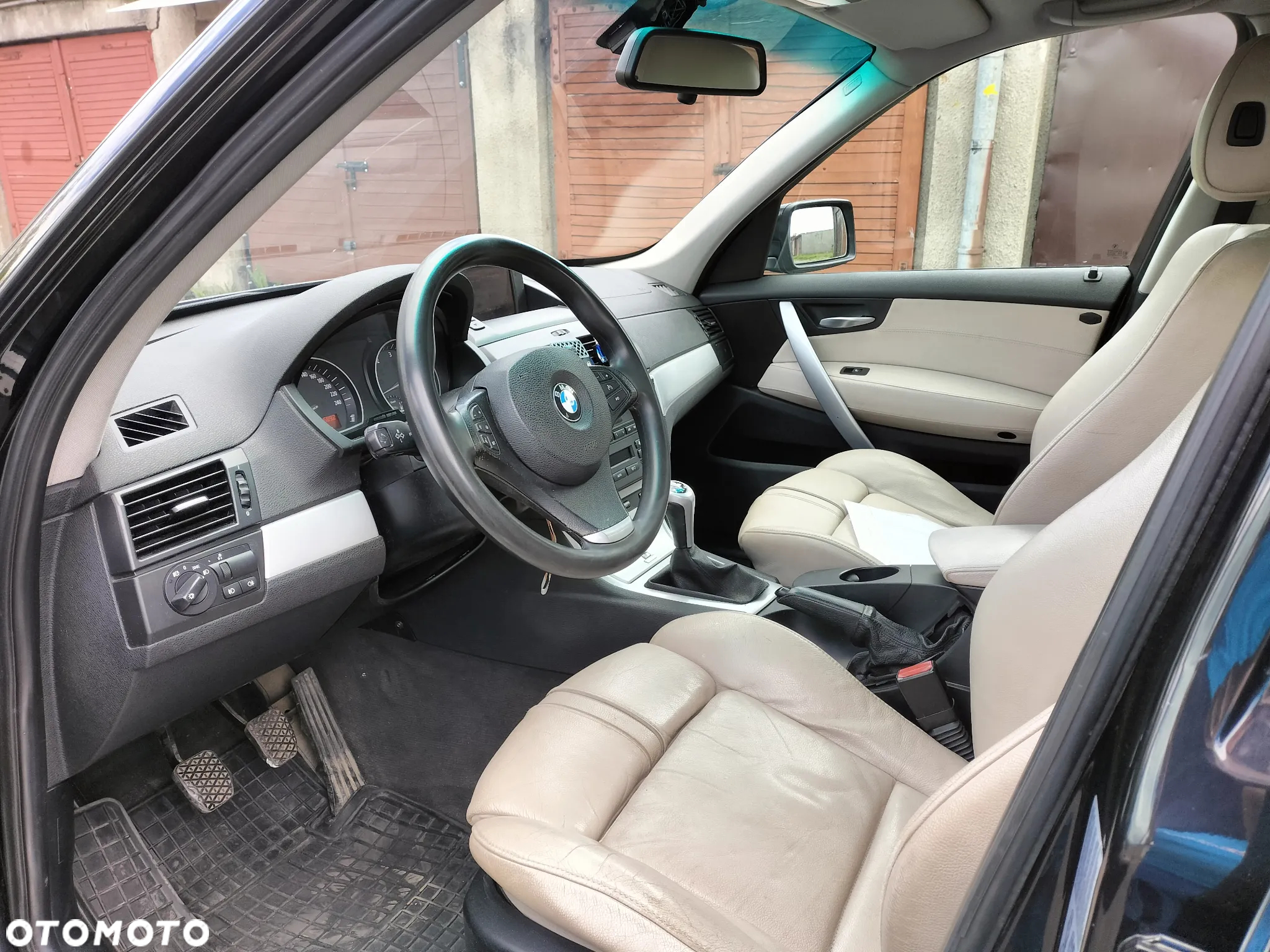 BMW X3 2.0d - 12