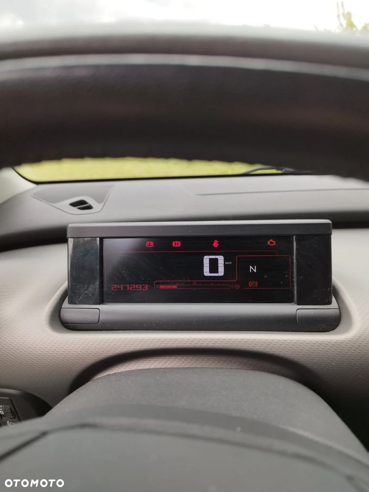 Citroën C4 Cactus - 11