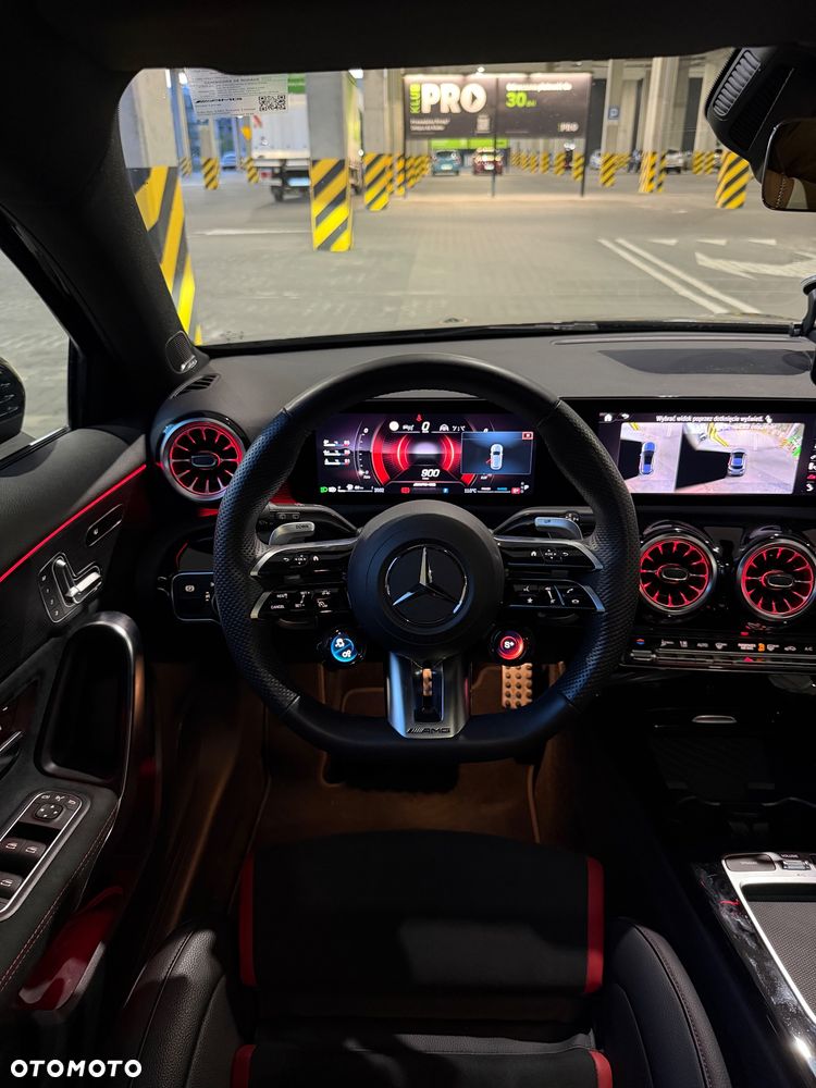 Mercedes-Benz Klasa A AMG 35 4Matic AMG Speedshift DCT 8G AMG Line Advanced Plus - 14