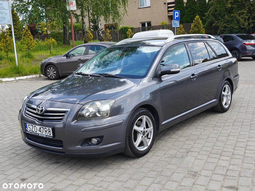 Toyota Avensis 2.2 D-4D X Premium - 18