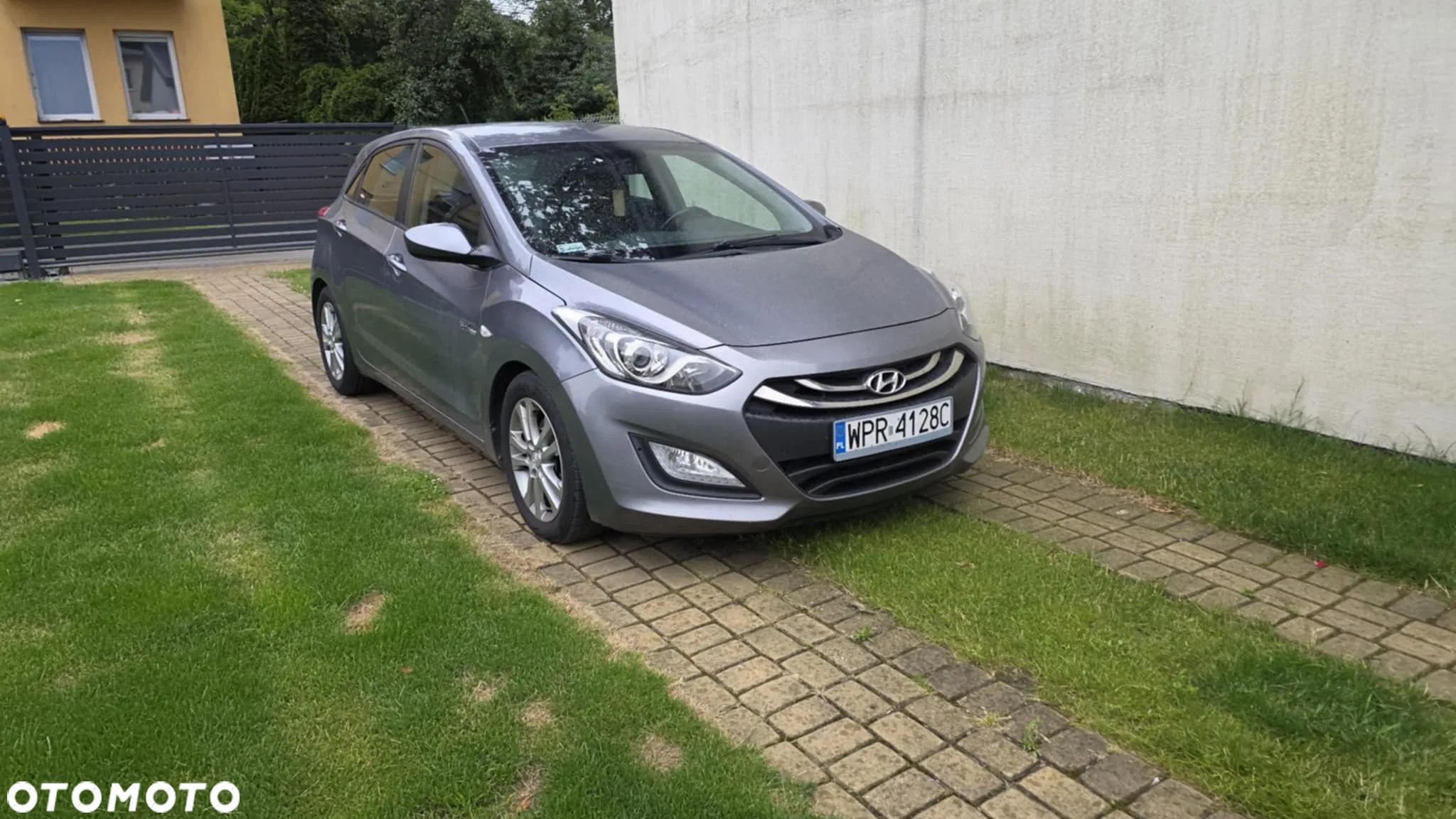 Hyundai i30 1.6 CRDi Classic + - 1