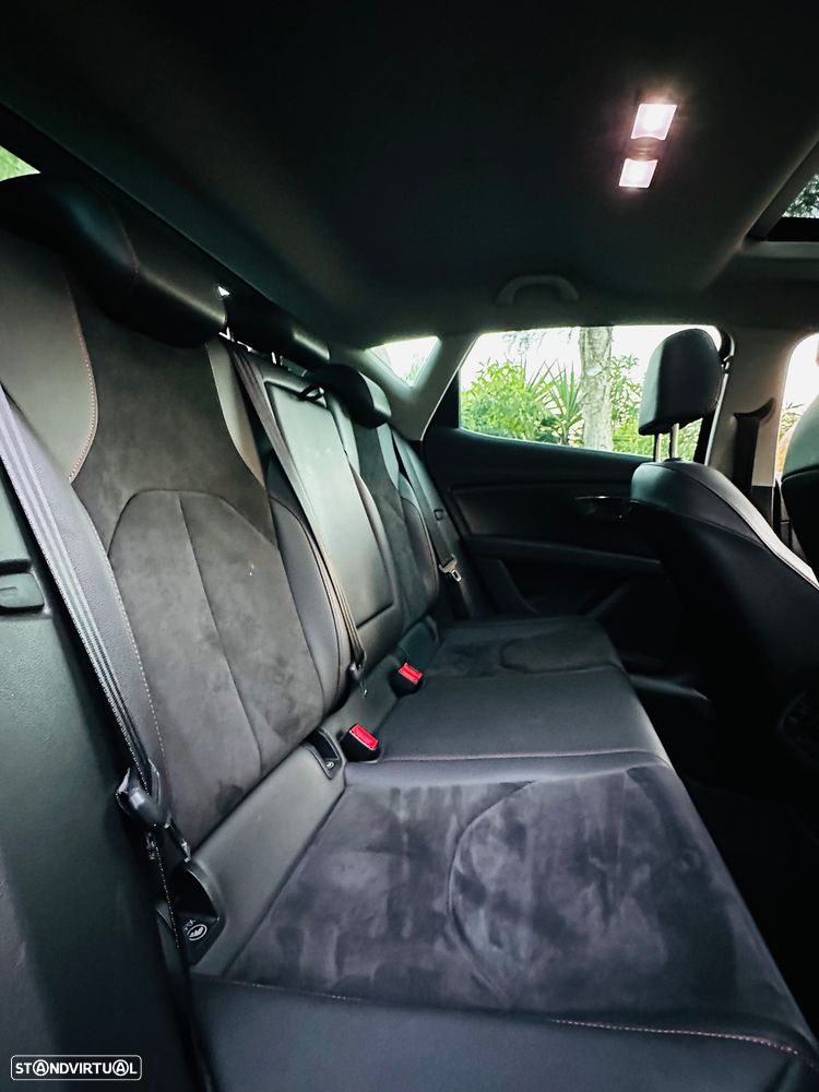 SEAT Leon 2.0 TDI DPF S&S DSG FR - 54