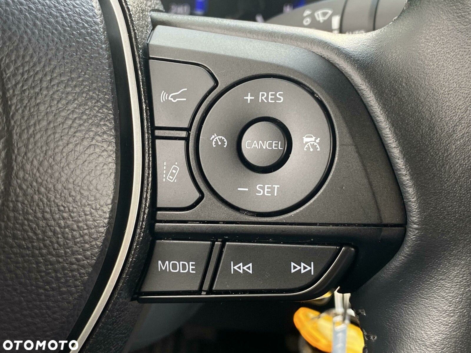 Toyota Corolla - 19