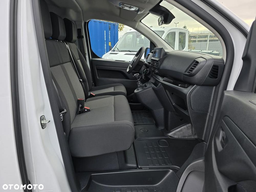 Opel Vivaro - 19