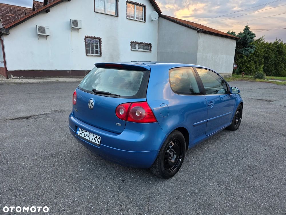 Volkswagen Golf - 8