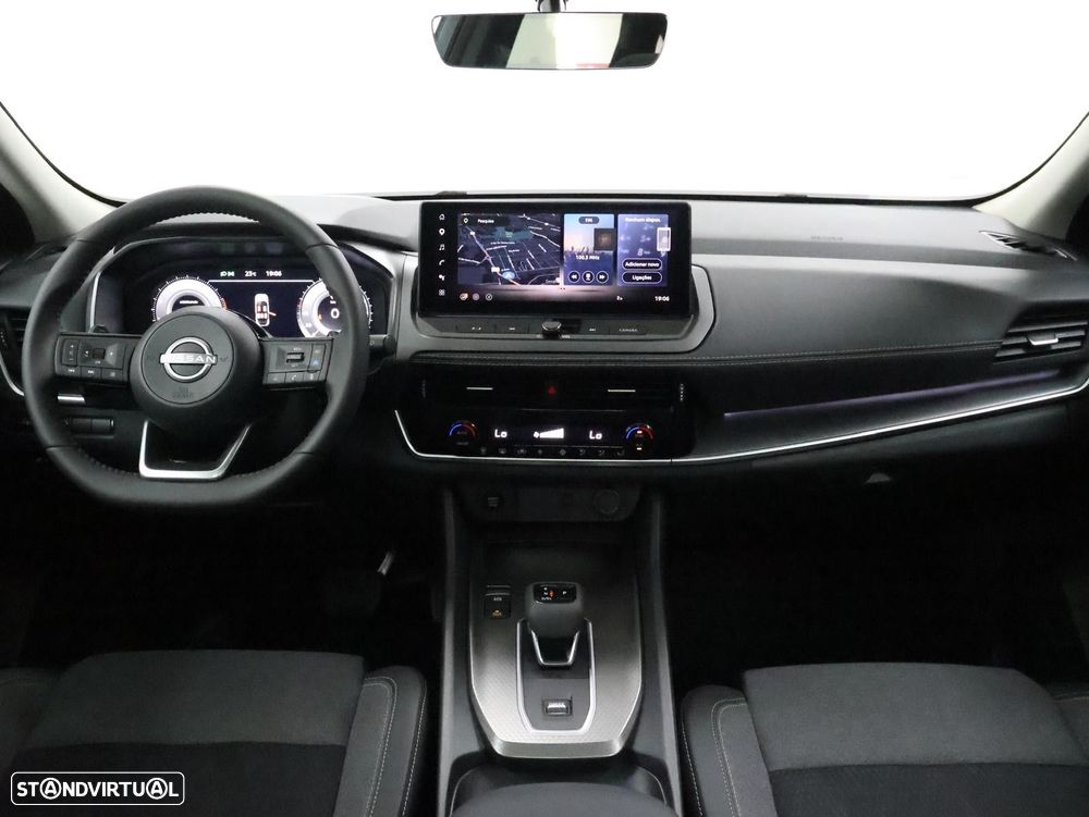 Nissan Qashqai 1.3 DIG-T Advance Xtronic - 26
