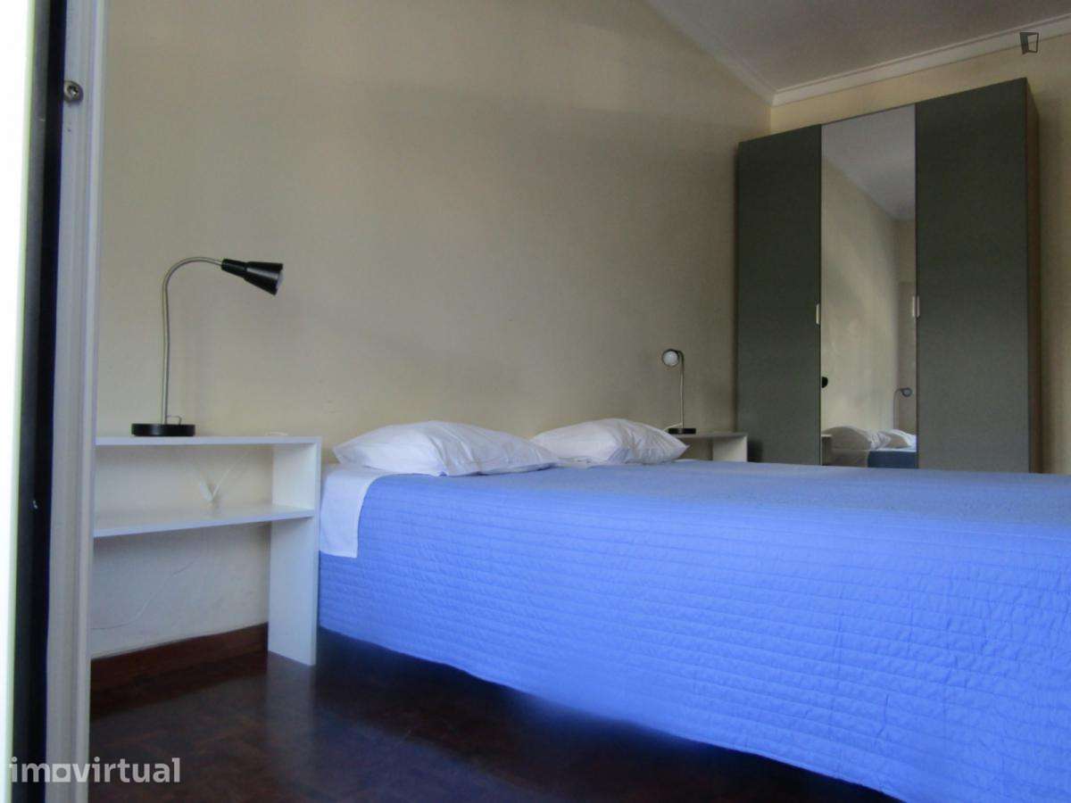 Apartamento com 4 quartos - localizado em Benfica Lisbon - Grande imagem: 3/29