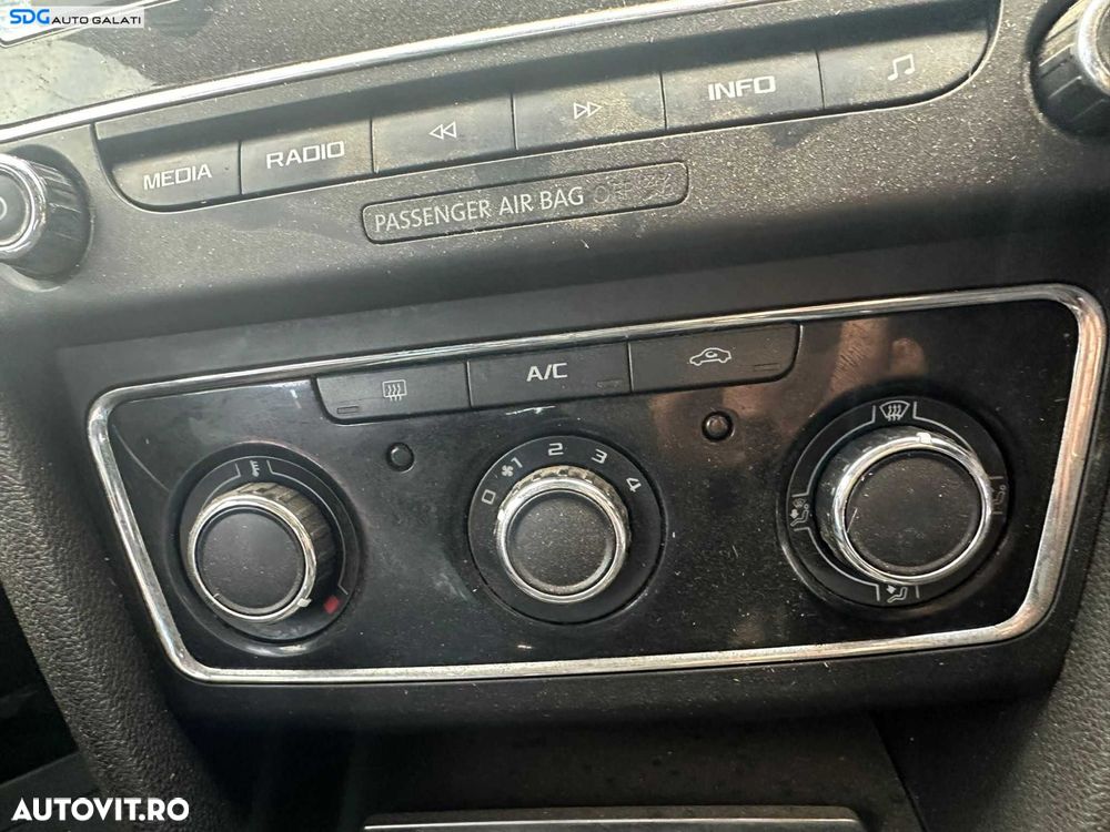 Panou Comanda AC Aer Conditionat Clima Climatronic Skoda Superb 2 2008 - 2015 [K0181] - 1