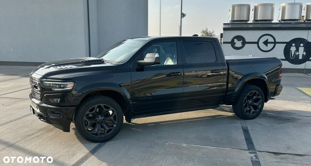 Dodge Ram 1500 2022 photo 2