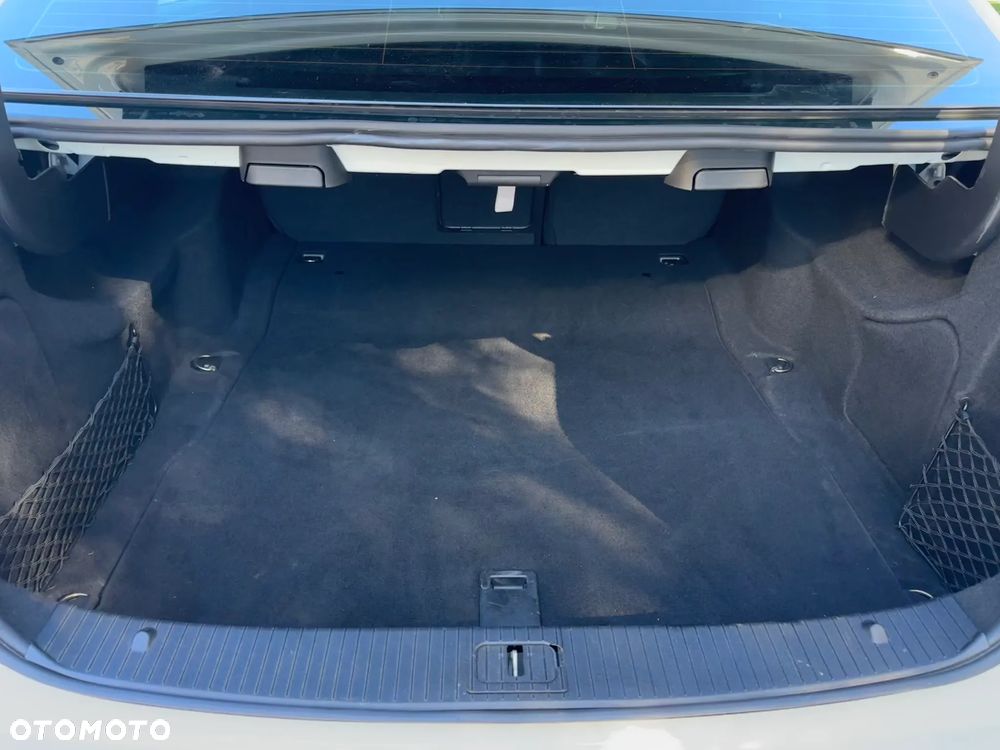 Mercedes-Benz Klasa E 350 4Matic 7G-TRONIC Avantgarde - 8