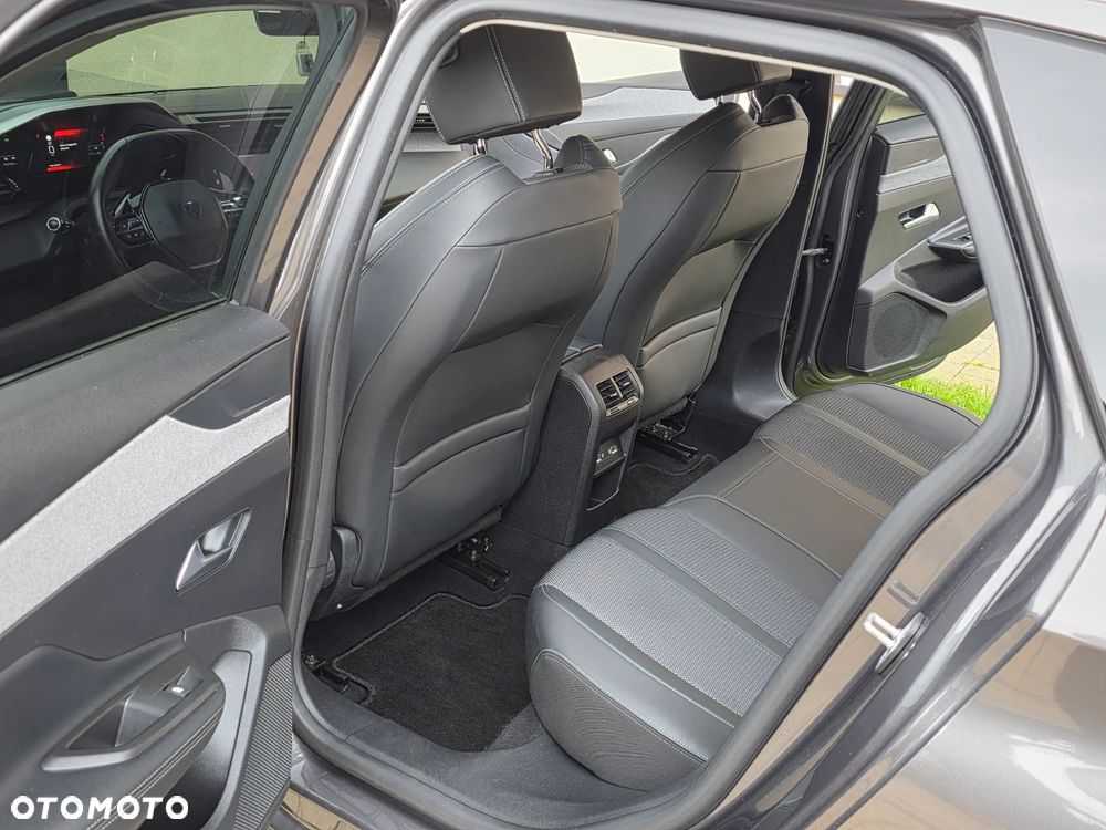 Peugeot 308 BlueHDi 130 EAT8 Allure Pack - 26