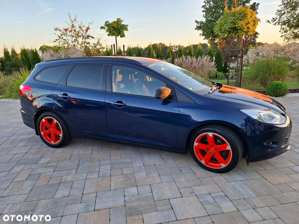 Ford Focus 1.6 TDCi DPF Champions Edition - 26