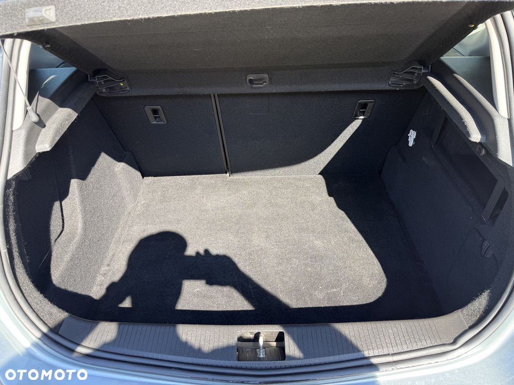 Opel Astra 1.6 - 13
