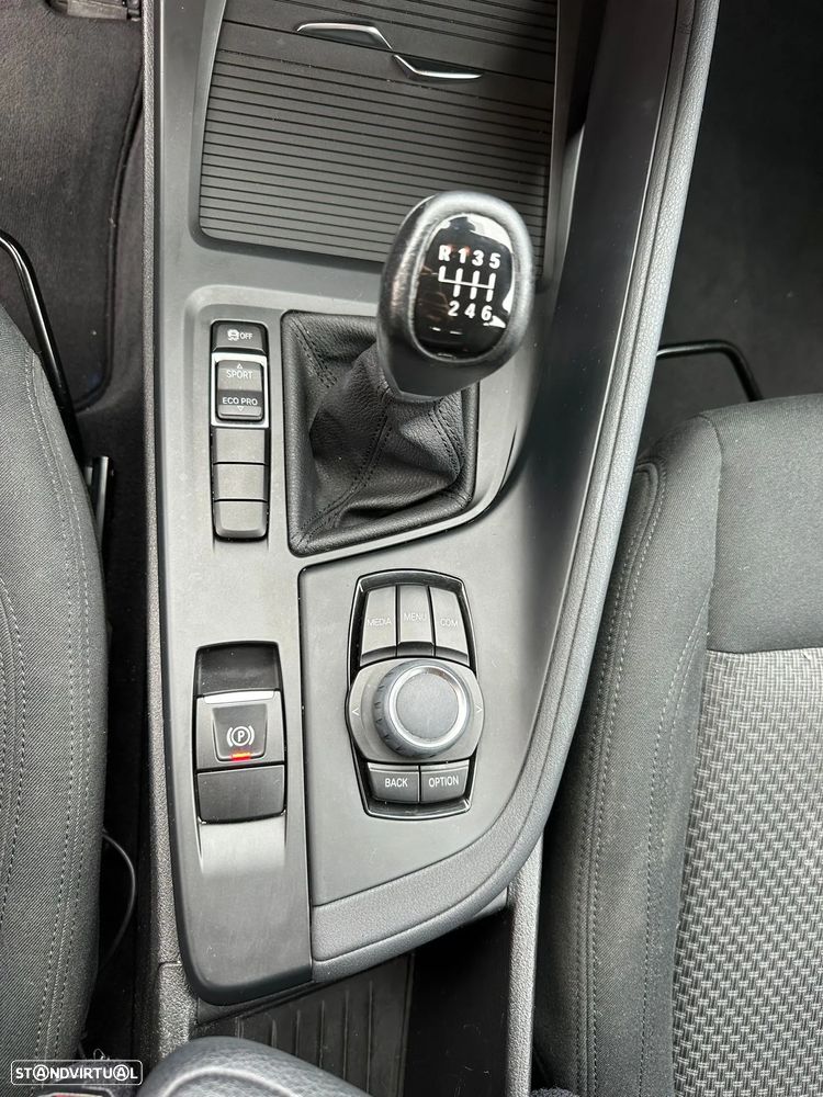 BMW X1 18 d sDrive Advantage - 18