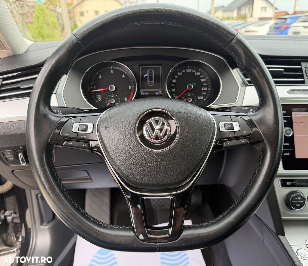 Volkswagen Passat 1.6 TDI (BlueMotion Technology) DSG Comfortline - 20