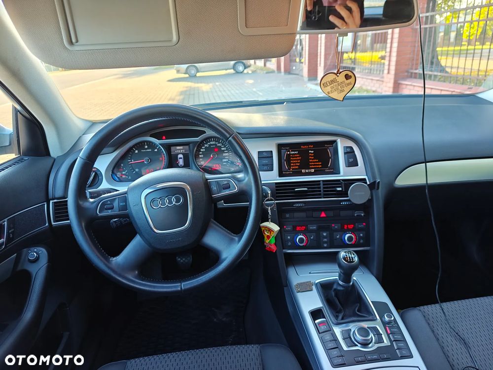 Audi A6 Avant - 11