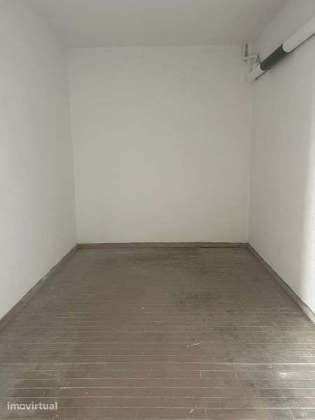 Venda Garagem em Box Fechada Vila Nova da Caparica - Grande imagem: 5/8