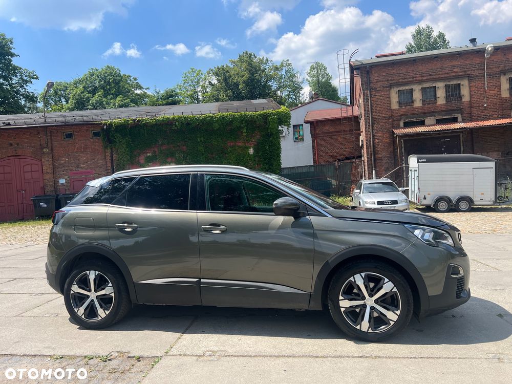 Peugeot 3008 1.2 PureTech GPF Allure S&S EAT8 - 2