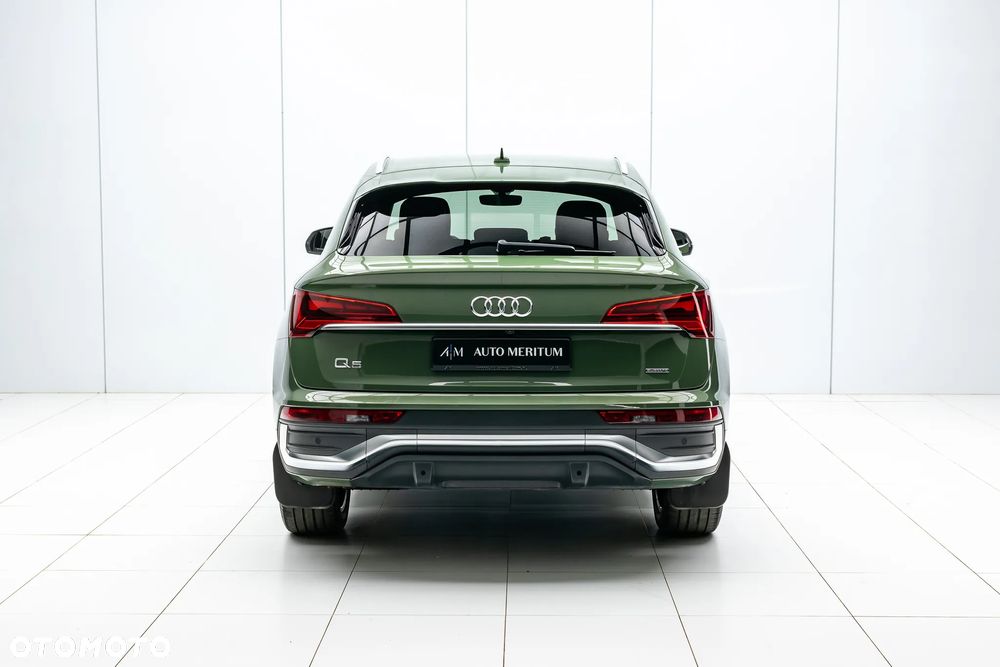 Audi Q5 Sportback - 8