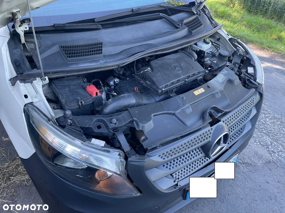 Mercedes-Benz VITO 447 2017 ROK 1.6 Diesel - 17