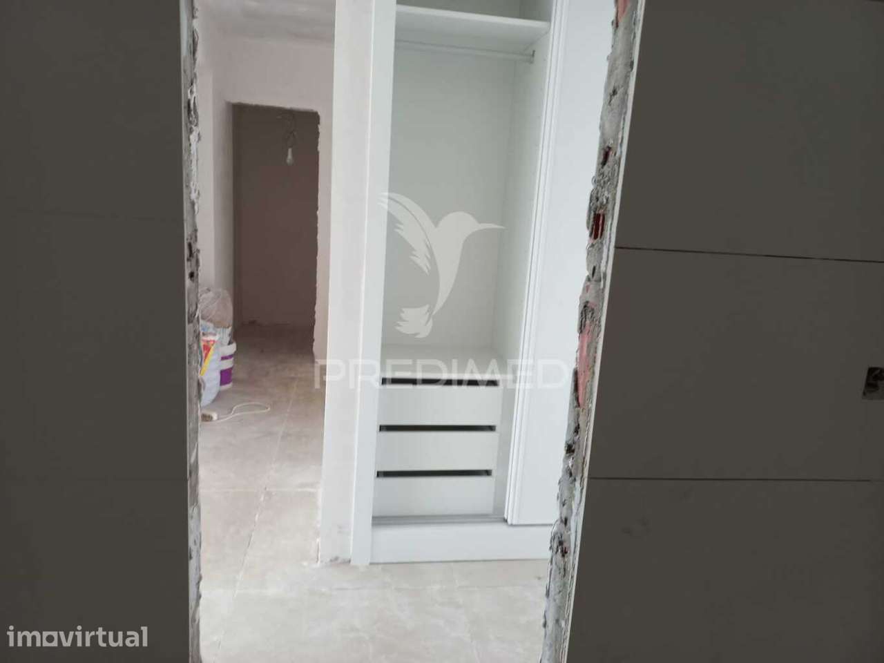 Apartamento T2 – Carregado Em Remodelação - Grande imagem: 3/7