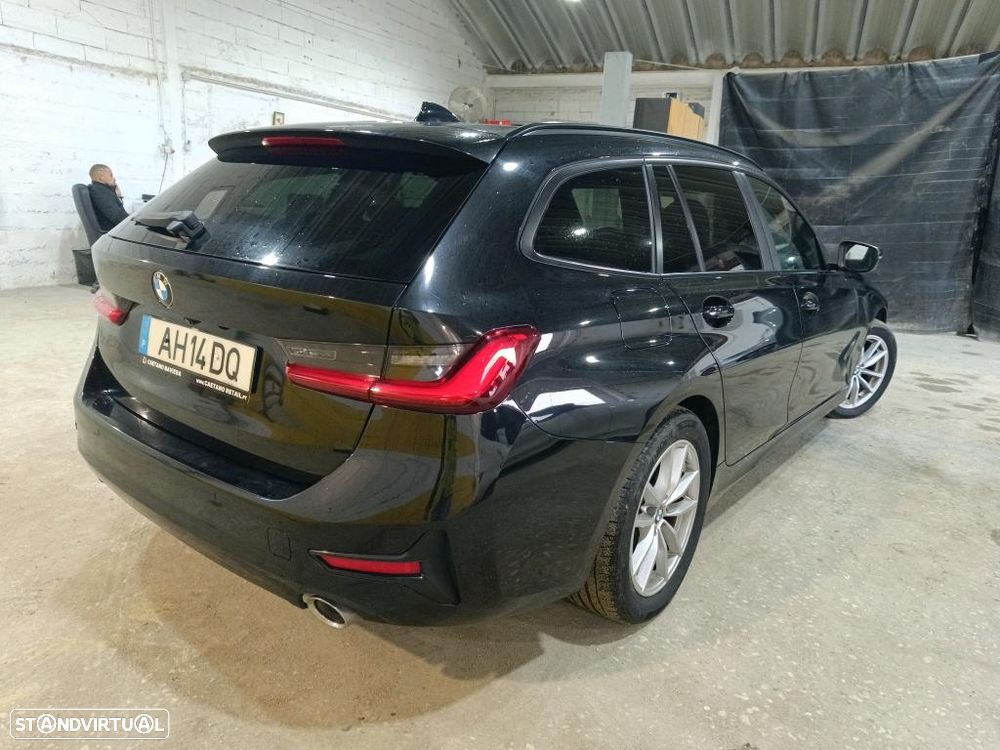 BMW 320 d Auto - 3