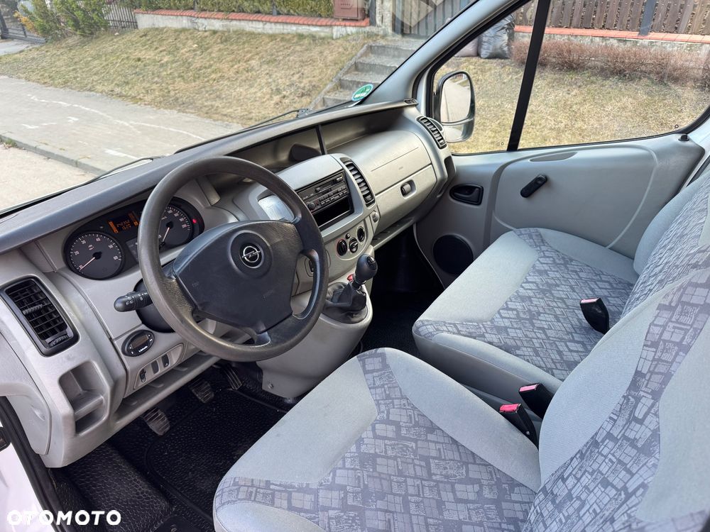 Opel Vivaro - 7