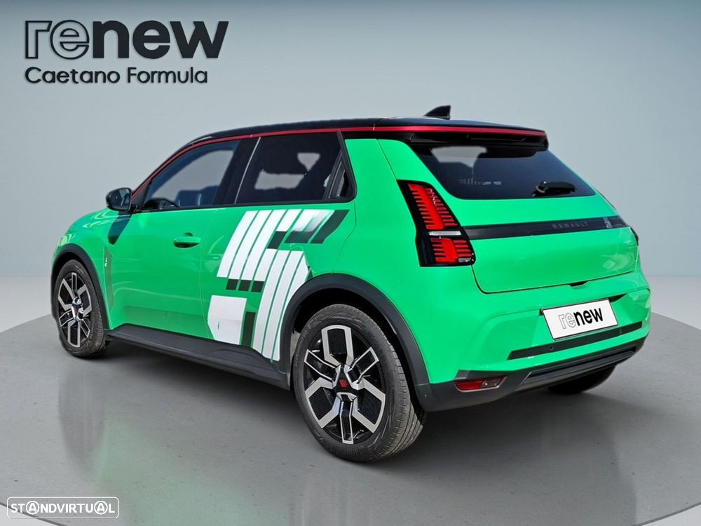 Renault 5 52 kWh Techno Autonomia Conforto — fotografia 6