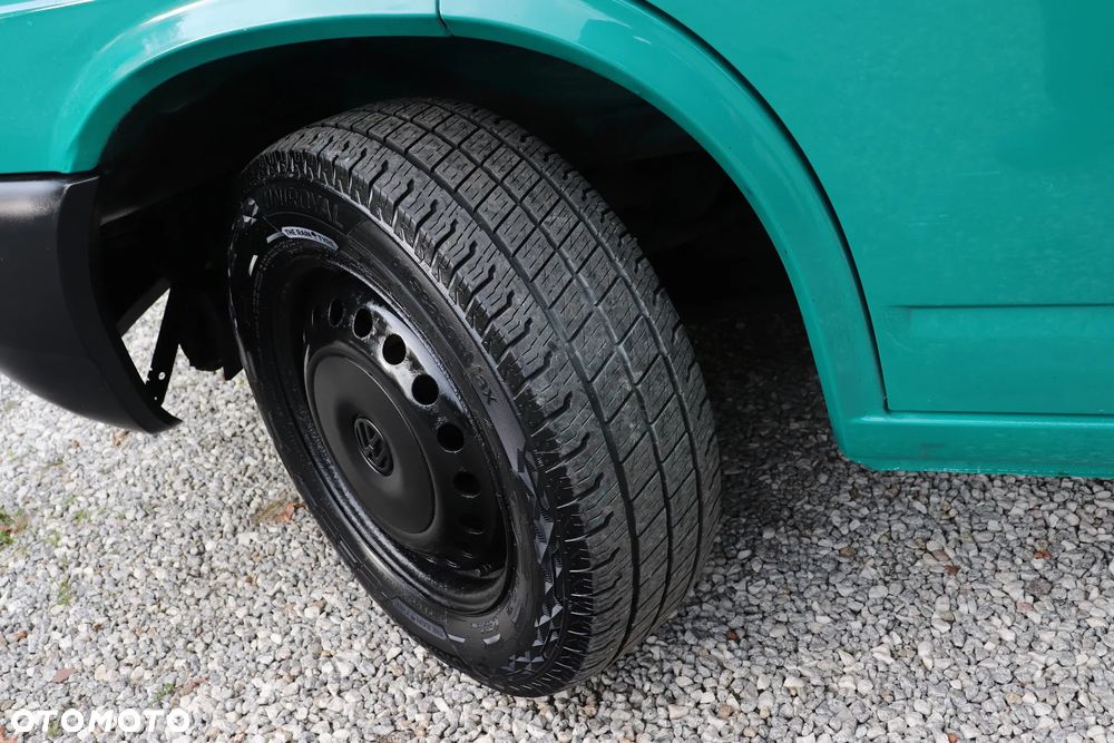 Volkswagen Transporter Mixt - 21