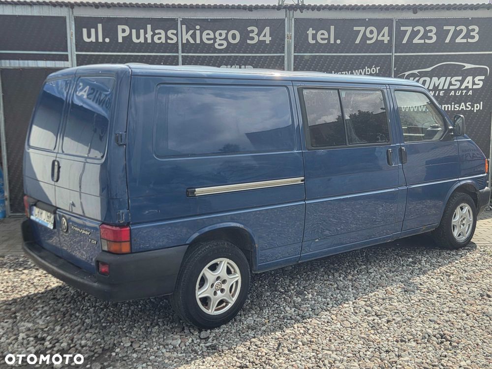 Volkswagen Transporter - 2
