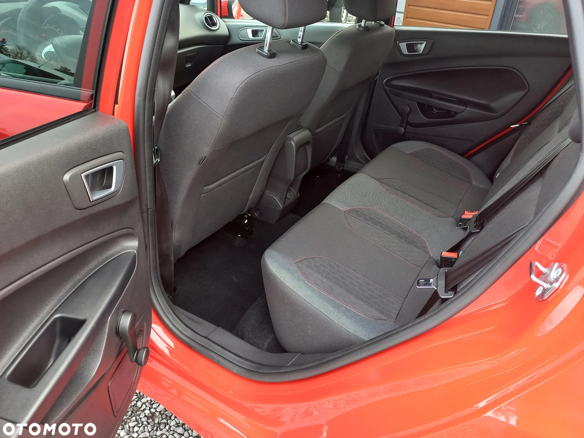 Ford Fiesta 1.0 EcoBoost Start-Stop ST-LINE - 21