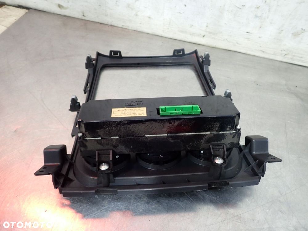 PANEL STEROWANIA NAWIEWU KLIMATYZACJI Z RAMKA SUZUKI SX4 1.6 - 5