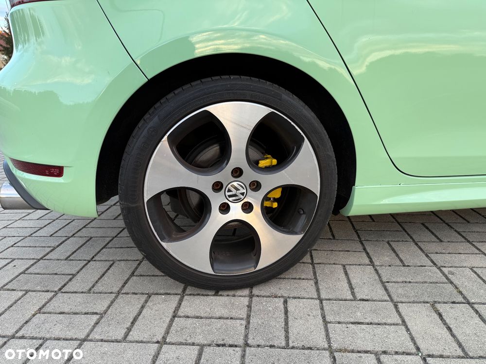 Volkswagen Golf 2.0 GTI - 24