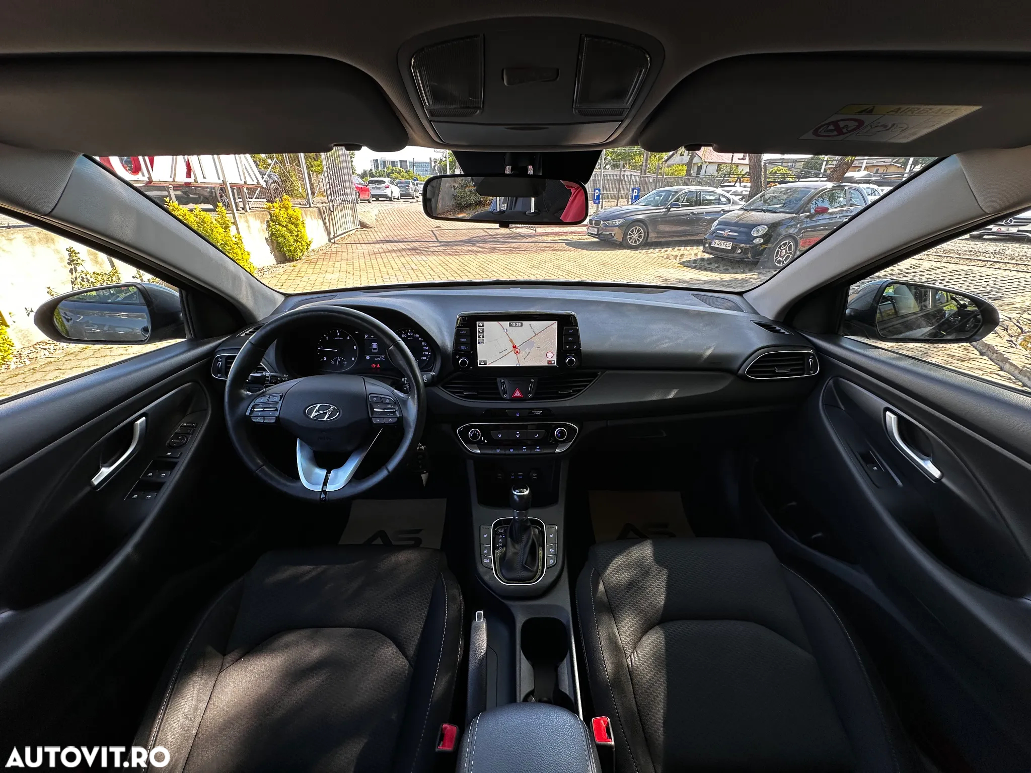 Hyundai i30 Kombi 1.6 CRDI DCT Premium - 19