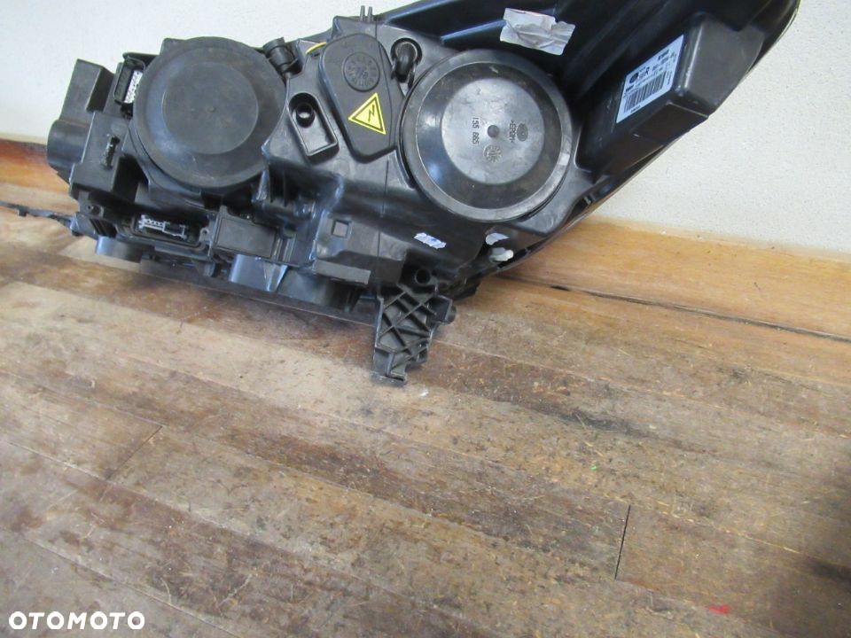LAMPA PRZÓD PRZEDNIA PRAWA FORD KUGA MK2 LIFT XENON 2016-2019 rok - 13
