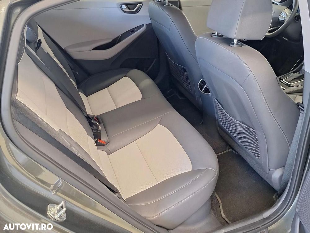 Hyundai IONIQ - 6