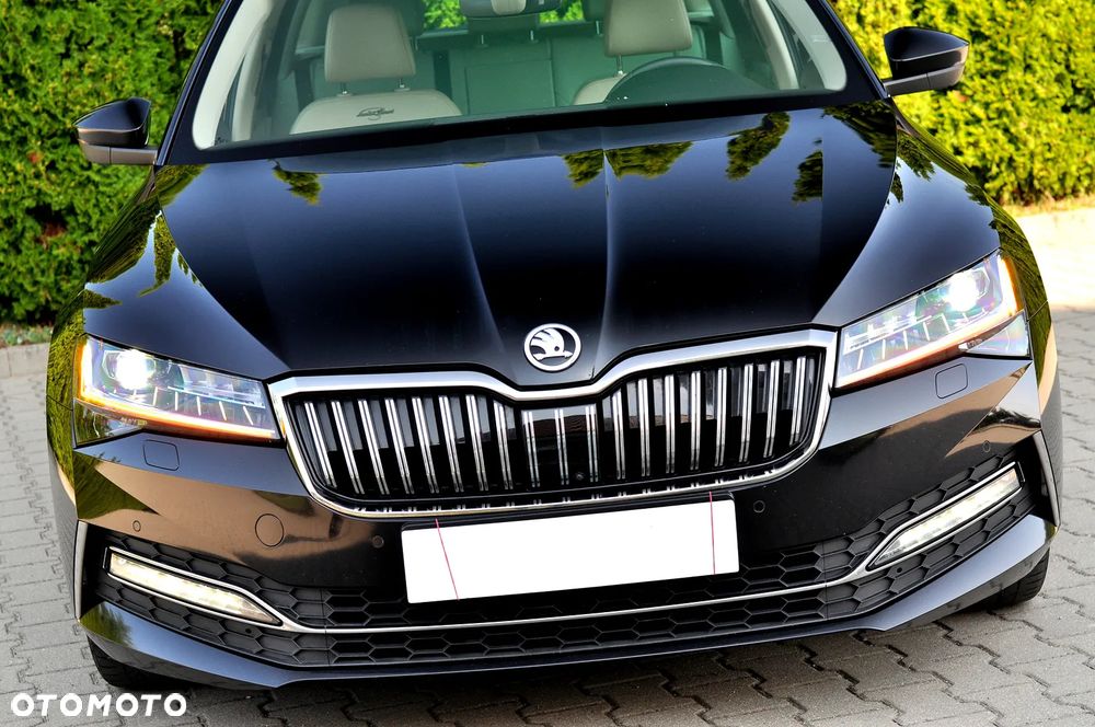 Skoda Superb 2.0 TDI SCR 4x4 L&K DSG - 4