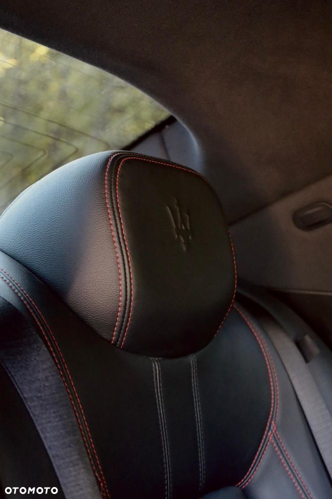 Maserati Ghibli Diesel - 33