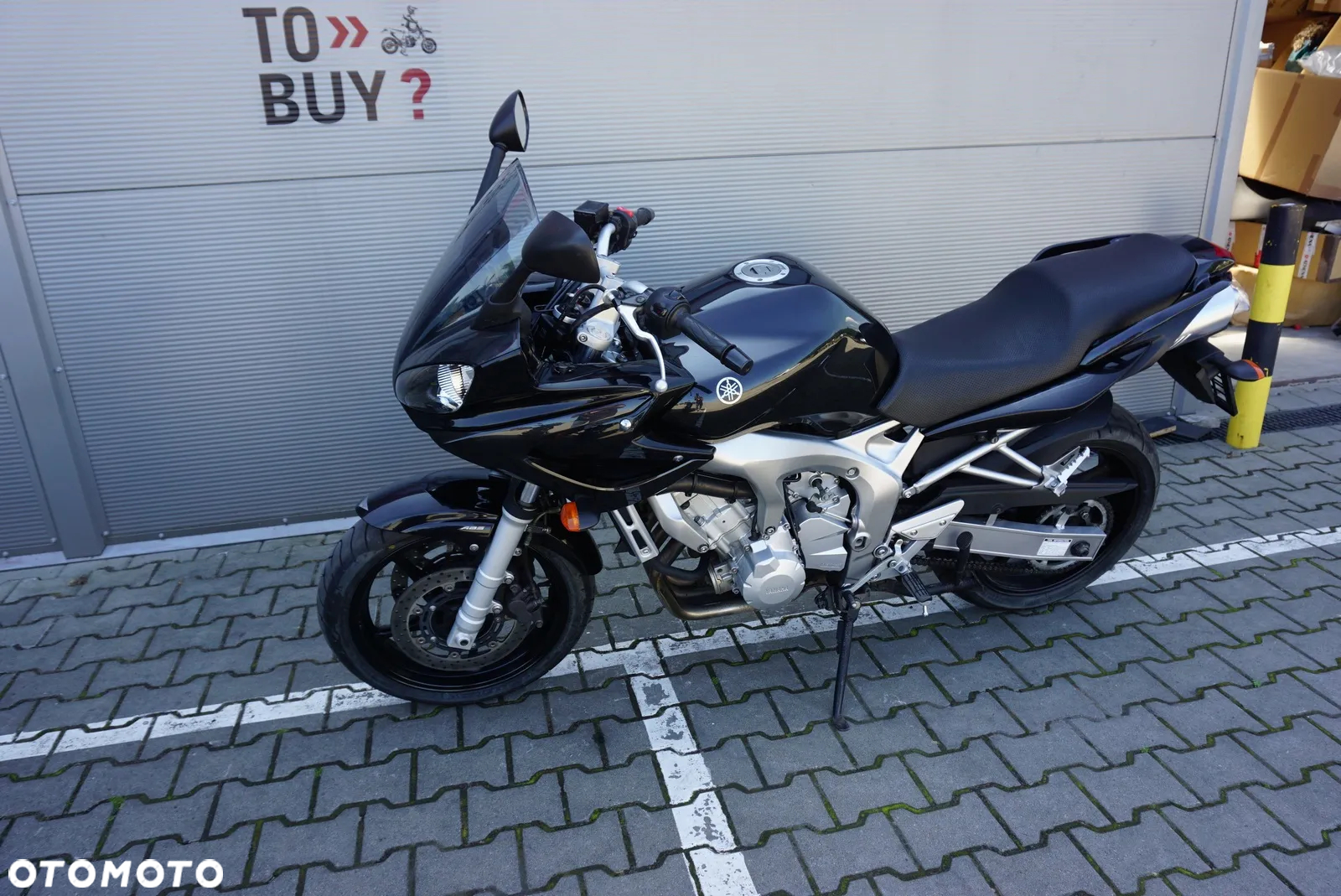 Yamaha FZ6 - 10