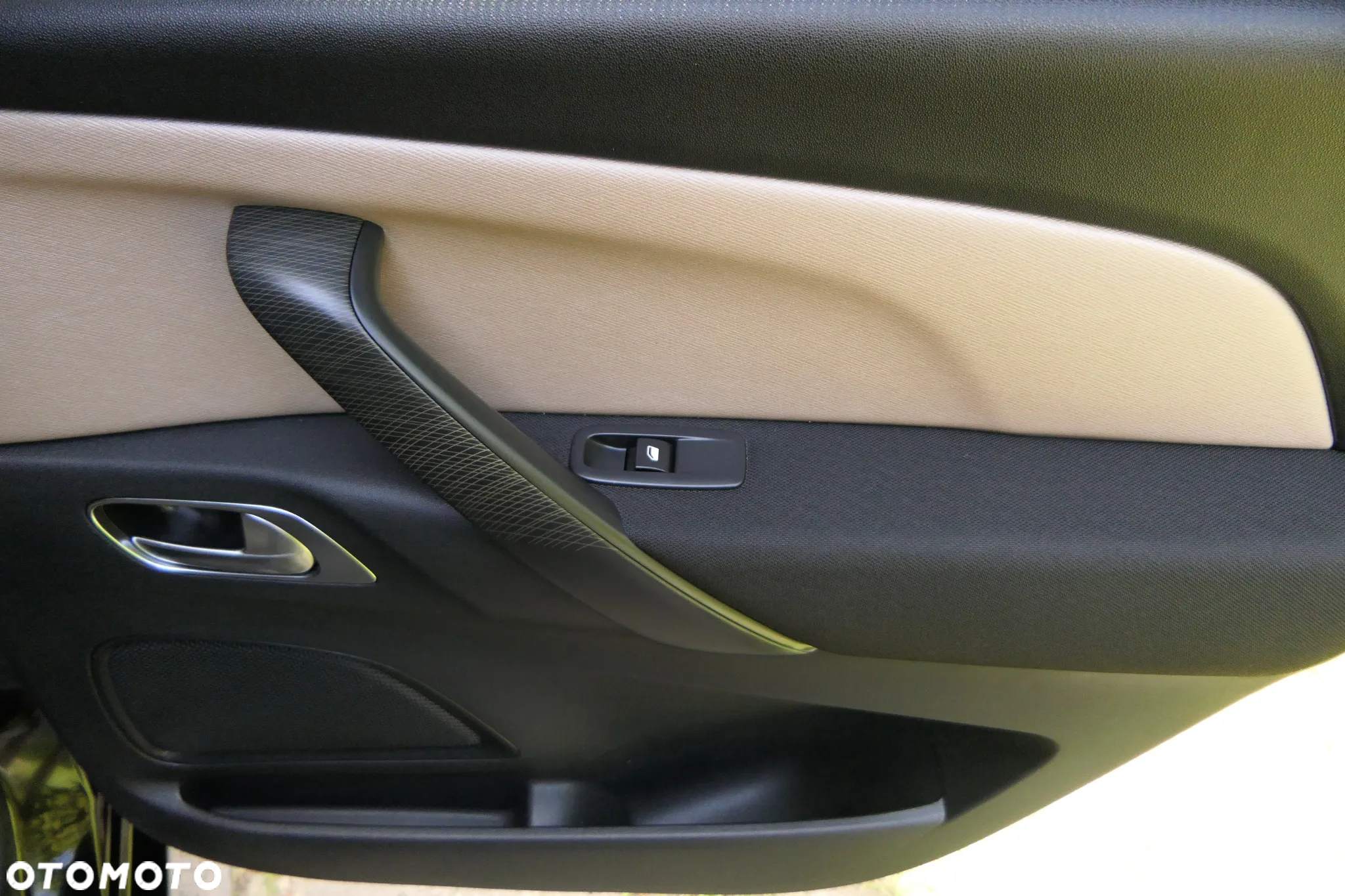 Citroën C4 Picasso 1.6 THP Intensive - 28