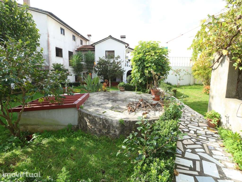 Oportunidade Única no Centro da Vila do Louriçal - Ideal para Inves... - Grande imagem: 3/56