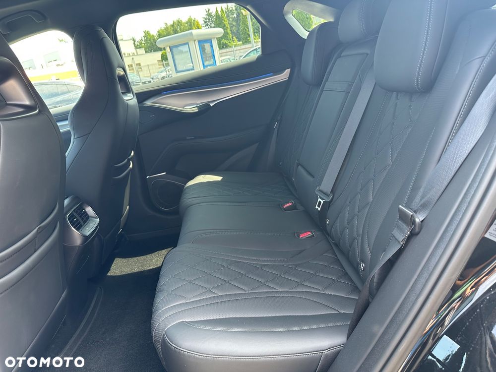 BYD Sealion 7 - 14
