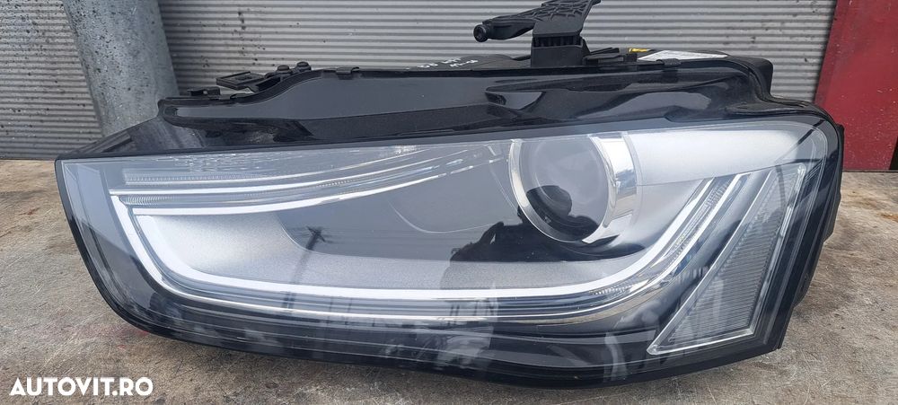 Far stanga bixenon Audi A4 B8.5 facelift an 2014 - 1