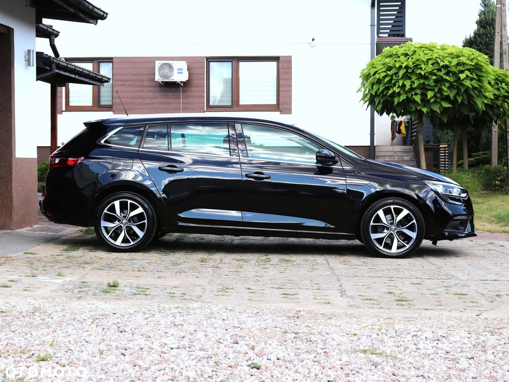 Renault Megane ENERGY dCi 130 BOSE EDITION - 17
